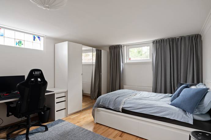 9 rum Villa på Semestervägen 4 Träkvista Ekerö kommun - bild 46