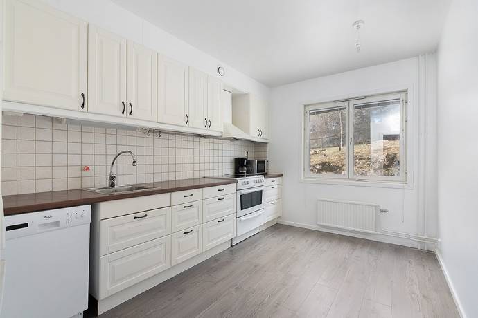 2 rum lägenhet på Nysättravägen  17D Brunnsäng, Södertälje kommun - bild 2