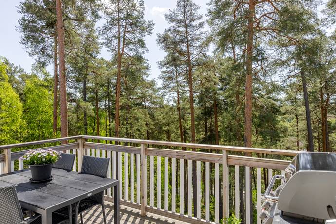 4 rum radhus på Petersbergsstigen 18D Söderby, Salems kommun - bild 2