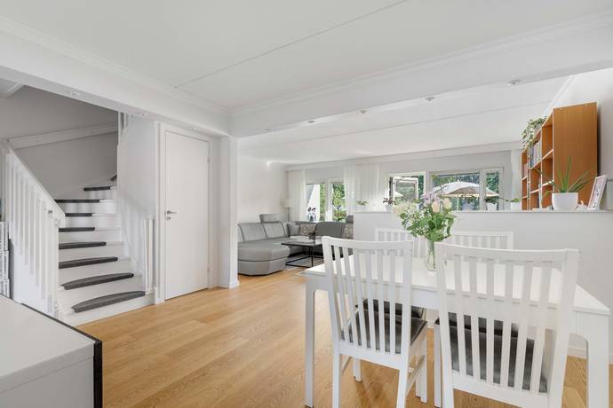 5 rum Lägenhet på Kvällsvägen 10 Tullinge Botkyrka kommun - bild 6