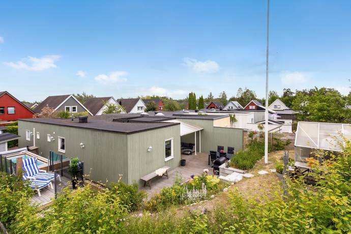 4 rum Radhus på Abborrvägen 22 Viksjö Hummelmora Järfälla kommun - bild 1