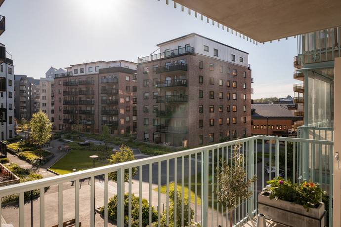 4 rum lägenhet på Hedtångsvägen 27 Hovås, Göteborgs kommun - bild 2
