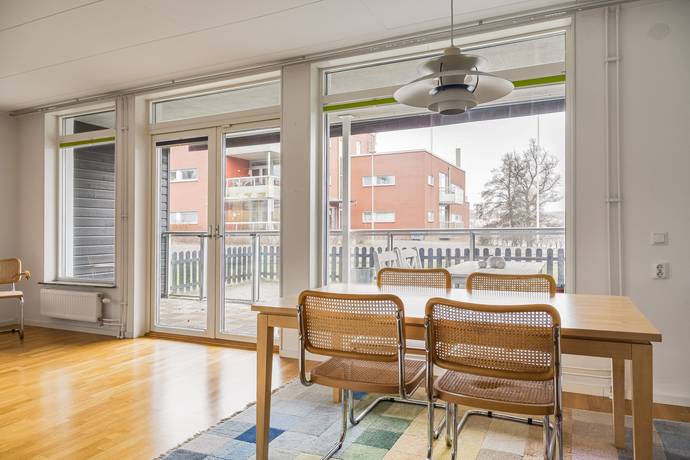 3 rum lägenhet på Frejastråket 11 Tosterön, Strängnäs kommun - bild 3