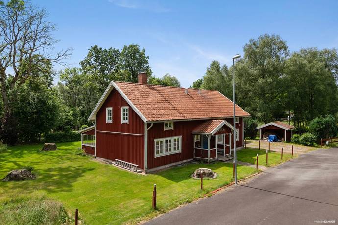 6 rum villa på Granbacksgatan 14 Burseryd, Gislaveds kommun - bild 1