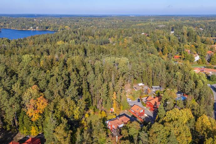 Källängsvägen 4, Mensättra, Nacka kommun