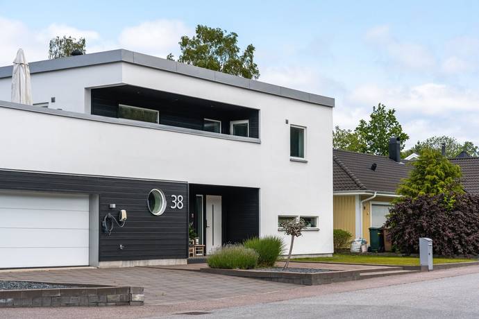 5 rum villa på Spindelvägen 38 Övre Adolfsberg, Örebro kommun - bild 4