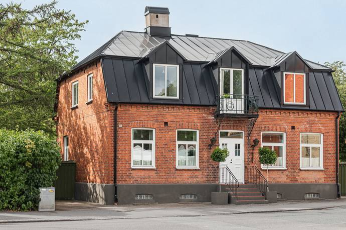7.5 rum Villa på Järnvägsgatan 17 Centralt Staffanstorps kommun - bild 8