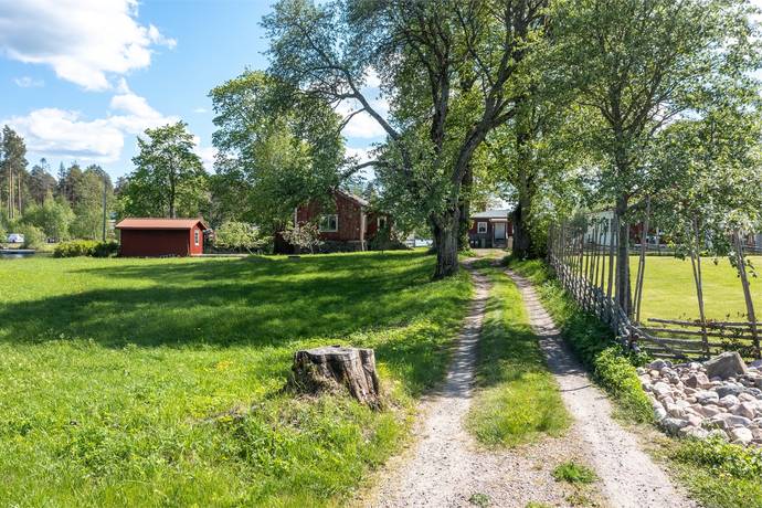 Tomt på Sjötorpsvägen 136 Hemlingby Gävle kommun - bild 3