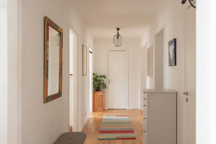 5 rum Radhus på Ronnebygatan 55 Adolfsberg-Brunnsgärdet Örebro kommun - bild 3