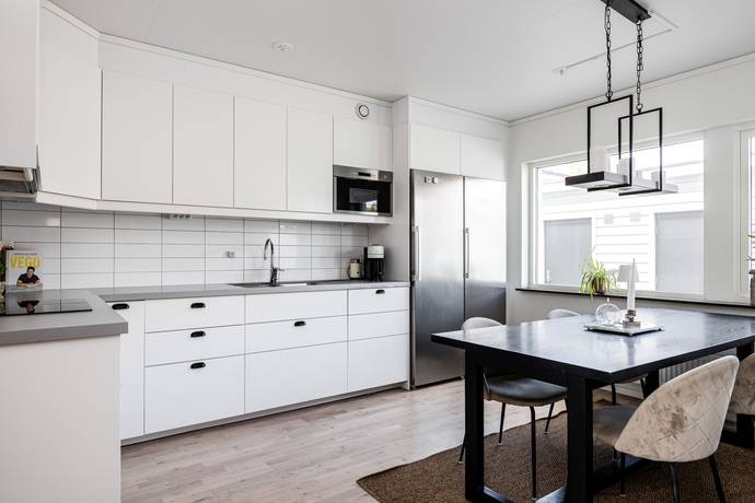 5 rum Radhus på Björkvallen 62 Gamla Bålsta Håbo kommun - bild 7