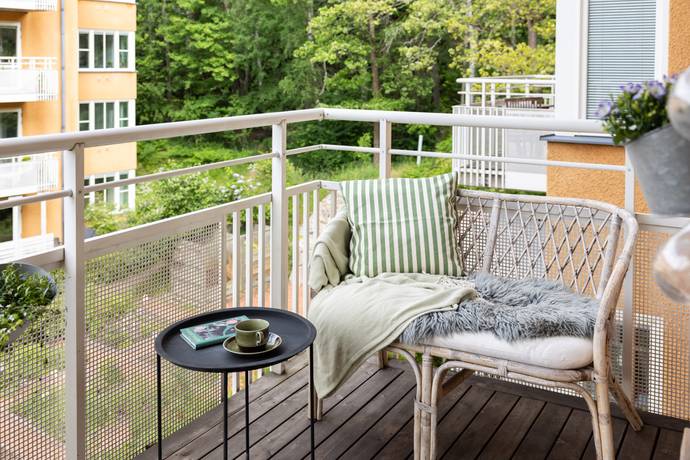 3 rum lägenhet på Ystadsvägen 115, 2 tr Björkhagen, Stockholms kommun - bild 2