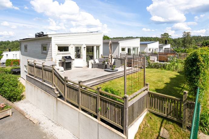 5 rum kedjehus på Lilla Björlandavägen 16 Centrala Hisingen, Göteborgs kommun - bild 2