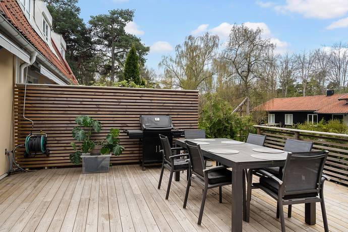 5 rum Radhus på Bredablicksvägen 8 Hersby Lidingö kommun - bild 3