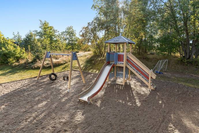 4 rum Radhus på Polstjärnans gränd 33 Skälby/ Orgona Järfälla kommun - bild 40