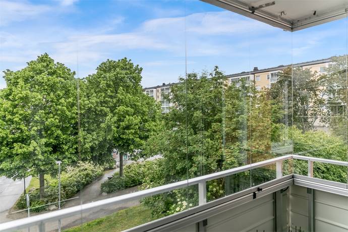 2 rum lägenhet på KVARTALSVÄGEN 24 Jakobsberg, Järfälla kommun - bild 2