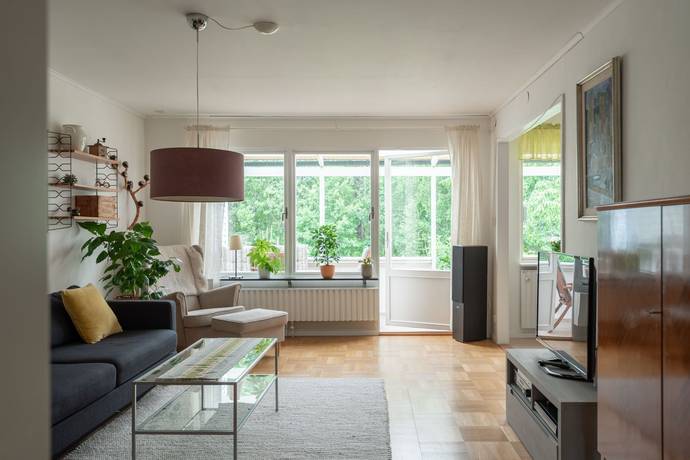 5 rum Radhus på Ronnebygatan 55 Adolfsberg-Brunnsgärdet Örebro kommun - bild 15
