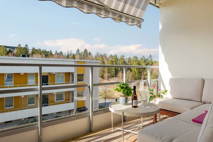 2 rum lägenhet på Lomvägen 617 Kärrdal, Sollentuna kommun - bild 1