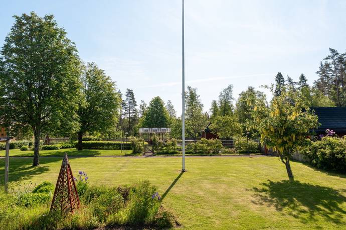 8 rum Gård utan jordbruk på Bjurbäck Lilla Hallebo  Mullsjö Mullsjö kommun - bild 64