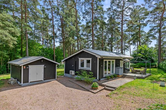 Örnbacken 1, Sjöbo Sommarby, Sjöbo kommun