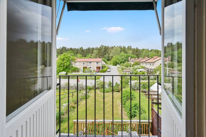 4 rum Lägenhet på Oxundavägen 62 Runby Upplands Väsby kommun - bild 3
