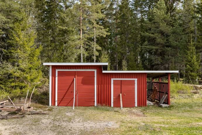 2 rum Gård/skog på Vrångfall 740 Vrångfall Vimmerby kommun - bild 32