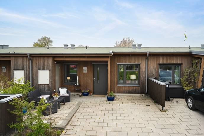 Brunklövervägen 6, Skogstorp, Falkenbergs kommun