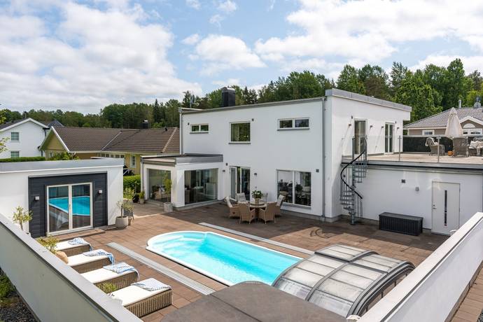 5 rum villa på Spindelvägen 38 Övre Adolfsberg, Örebro kommun - bild 2