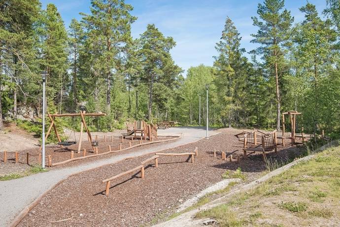 3 rum Lägenhet på Barrskogsvägen 4 Tyresö Skogsstad Tyresö kommun - bild 22