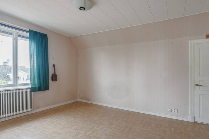 4 rum Villa på Ödmansgatan 34 Åmåls kommun - bild 36