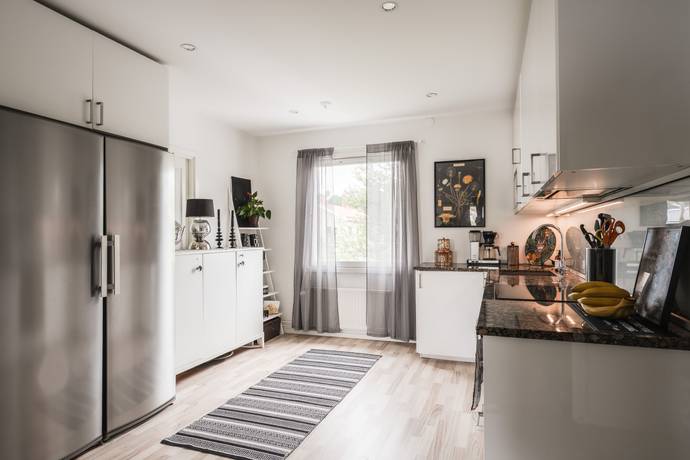 3 rum lägenhet på Majorsgatan 3 A Villastaden, Gävle kommun - bild 2