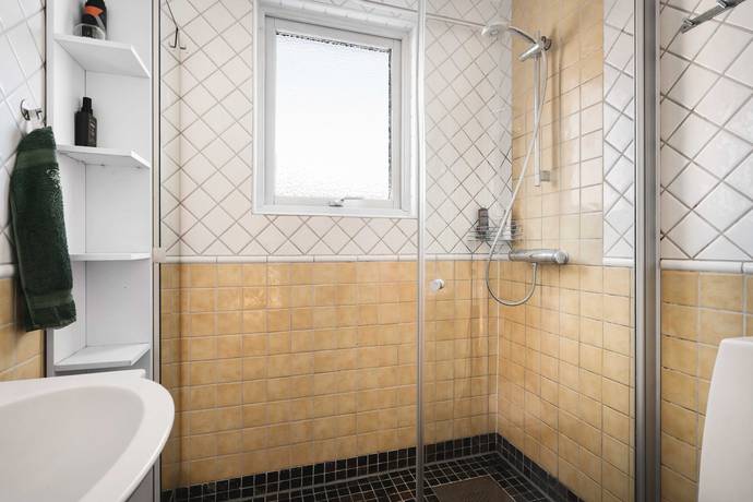 7 rum Villa på Hammarbygatan 9 Fålhagen Uppsala kommun - bild 17