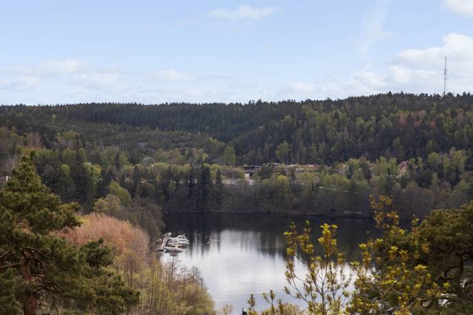 6 rum Villa på Örnbergsvägen 35 Tullinge - Örnberget Botkyrka kommun - bild 48