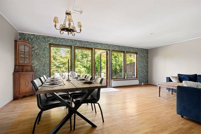 7 rum Parhus på Rödklövervägen 98A Hässelby Norra Villastad Stockholms kommun - bild 11