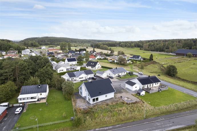 7 rum Villa på Ryrsboholmvägen 3 Göta Och Ryrsjön Lilla Edets kommun - bild 58