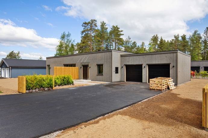 6 rum villa på Gamla landsvägen 98C Övre Svärtinge, Norrköpings kommun - bild 2
