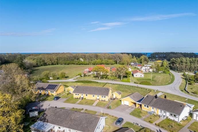 kedjehus på Gråteksvägen 18 Böda, Borgholms kommun - bild 1