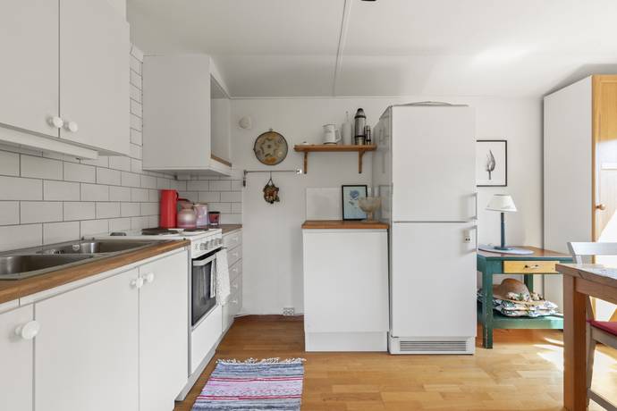 20 m² Fritidshus på Järvavägen 10, lott 31+32 Ulriksdals slottspark Solna kommun - bild 2