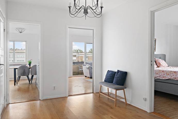 3 rum lägenhet på Näsbychaussén 48b Gamla Näsby, Kristianstads kommun - bild 1