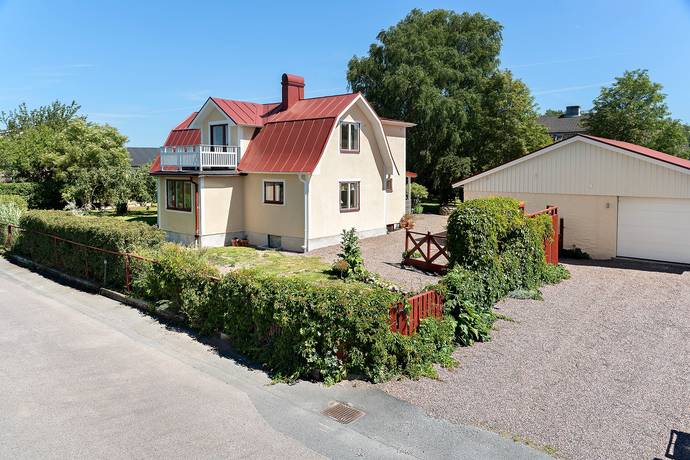 4 rum villa på Mellangatan 4 Genevad, Laholms kommun - bild 1