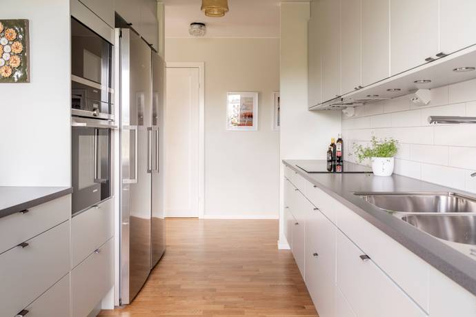 4 rum lägenhet på Vetenskapsvägen 3 Silverdal, Sollentuna kommun - bild 4