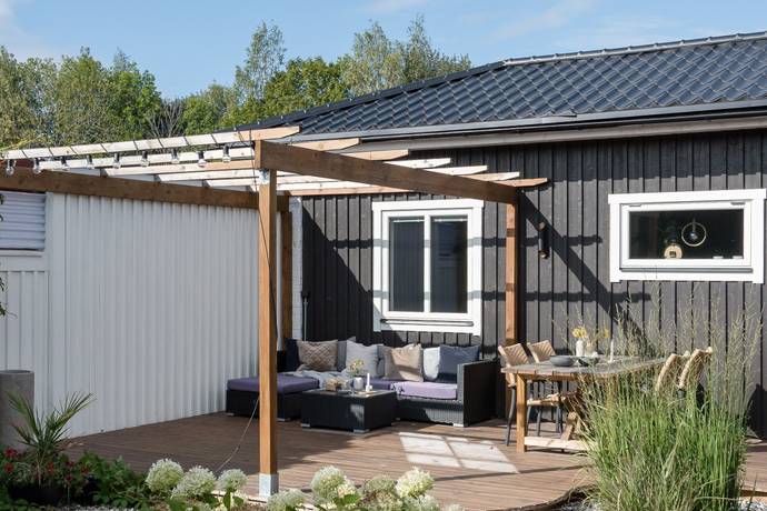 6 rum kedjehus på Mistelgatan 5 Nordanby, Västerås kommun - bild 2