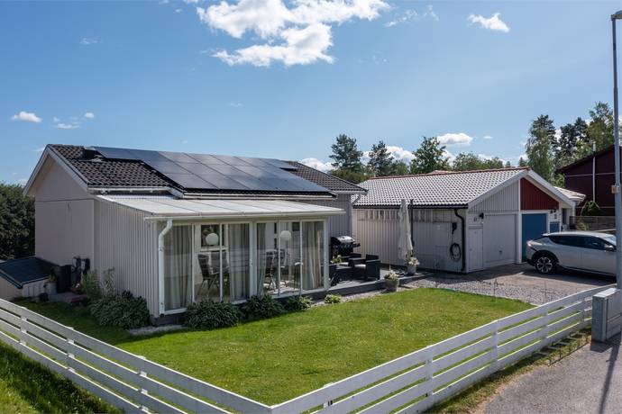 5 rum villa på Sågvreten 31 Valbo, Gävle kommun - bild 1