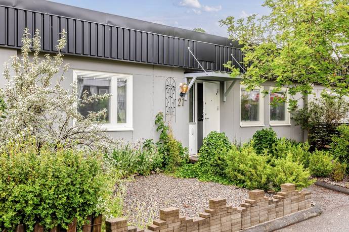 4 rum kedjehus på Torparstigen 21 Salem, Salems kommun - bild 1