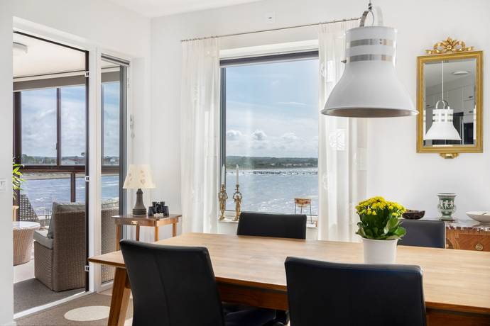 3 rum lägenhet på Bacchus väg 4 Skrea strand, Falkenbergs kommun - bild 1