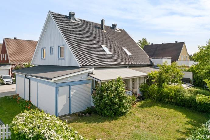 4 rum parhus på Gavottvägen 3 Kungsängen/Brunna, Upplands-Bro kommun - bild 2