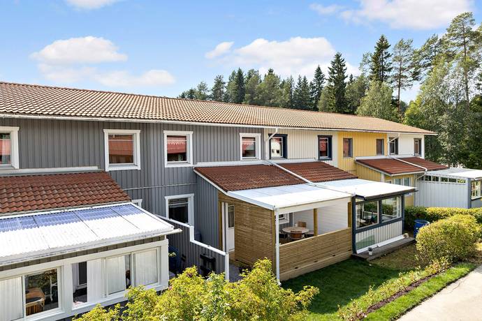 5 rum radhus på Dammågränd 26 Torvalla, Östersunds kommun - bild 2