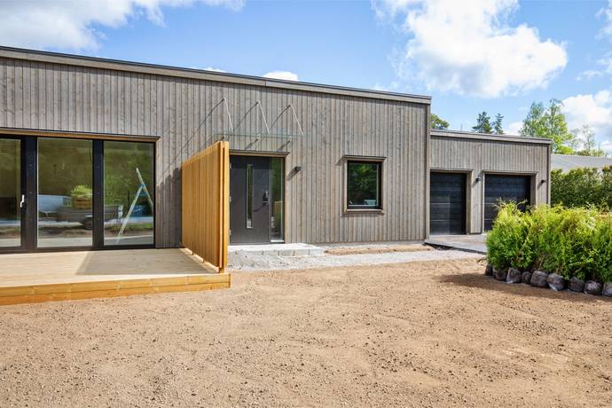 6 rum villa på Gamla landsvägen 98C Övre Svärtinge, Norrköpings kommun - bild 1