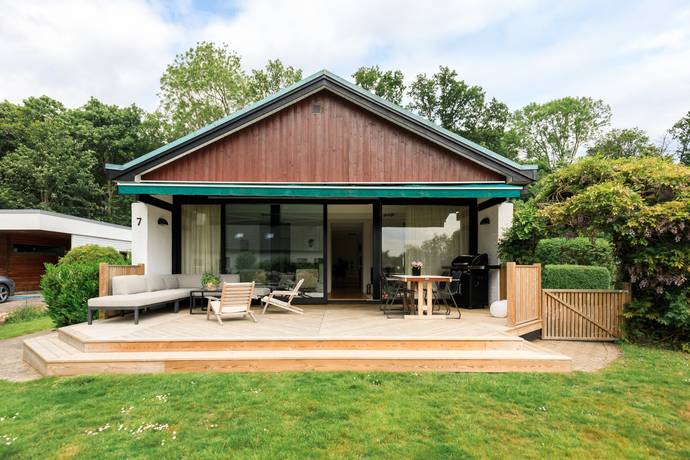 128 m² Villa på Bjällerödsvägen 7 Skälderviken Ängelholms kommun - bild 1