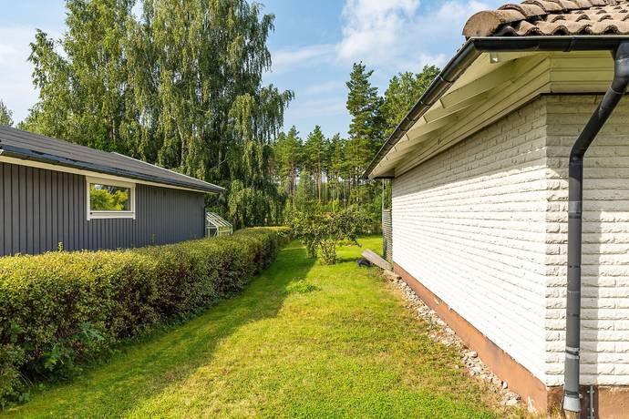 5 rum Villa på Smultronstigen 44 Norra Skogen Karlsborgs kommun - bild 37
