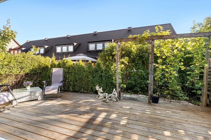4 rum Radhus på Polstjärnans gränd 33 Skälby/ Orgona Järfälla kommun - bild 32